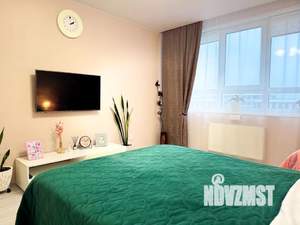 1-к квартира, посуточно, 40м2, 23/25 этаж