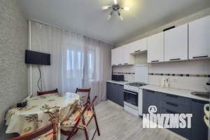 1-к квартира, посуточно, 40м2, 10/12 этаж