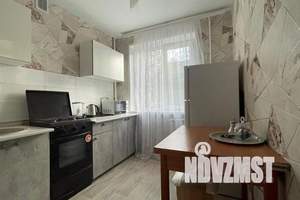 1-к квартира, посуточно, 35м2, 2/5 этаж