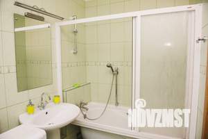 2-к квартира, посуточно, 66м2, 2/10 этаж