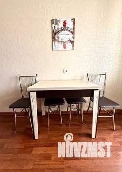 1-к квартира, посуточно, 35м2, 5/15 этаж