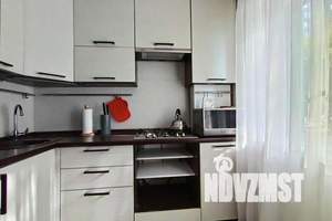 2-к квартира, посуточно, 52м2, 2/4 этаж