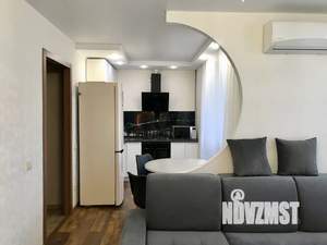 1-к квартира, посуточно, 37м2, 26/32 этаж