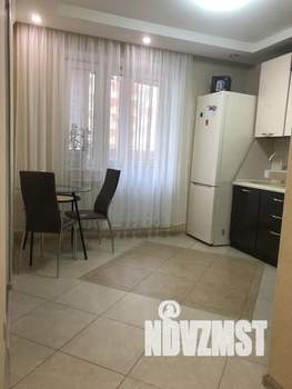 1-к квартира, посуточно, 38м2, 15/25 этаж