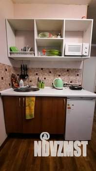 Студия квартира, посуточно, 21м2, 1/9 этаж