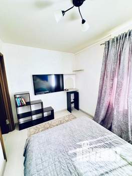 3-к квартира, посуточно, 60м2, 1/1 этаж