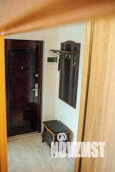 2-к квартира, посуточно, 56м2, 1/1 этаж