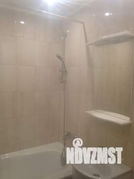 1-к квартира, посуточно, 43м2, 8/10 этаж