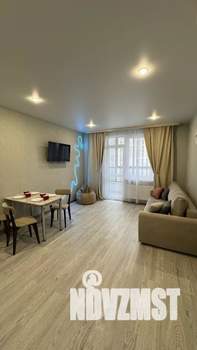 1-к квартира, посуточно, 42м2, 17/25 этаж