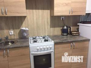 1-к квартира, посуточно, 40м2, 2/10 этаж