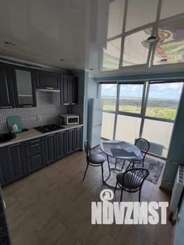 1-к квартира, посуточно, 38м2, 19/32 этаж