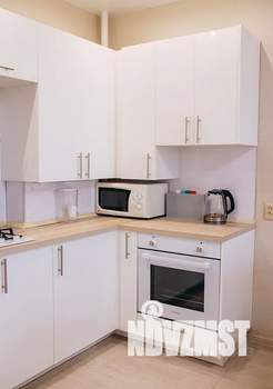 2-к квартира, посуточно, 45м2, 20/25 этаж