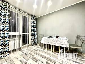 1-к квартира, посуточно, 50м2, 7/25 этаж