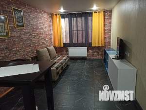 1-к квартира, посуточно, 42м2, 1/23 этаж