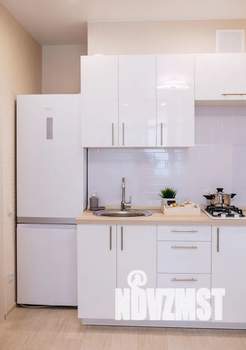 2-к квартира, посуточно, 45м2, 20/25 этаж