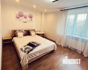 1-к квартира, посуточно, 40м2, 1/1 этаж