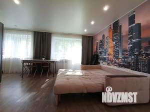 1-к квартира, посуточно, 40м2, 2/4 этаж