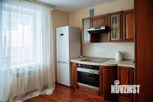 1-к квартира, посуточно, 45м2, 1/1 этаж