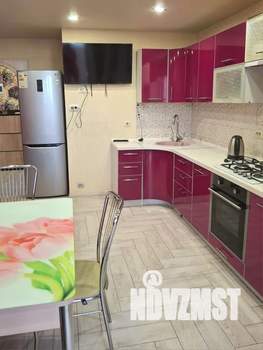 1-к квартира, посуточно, 43м2, 10/18 этаж