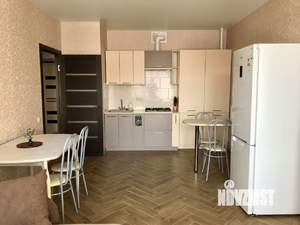 1-к квартира, посуточно, 46м2, 7/25 этаж