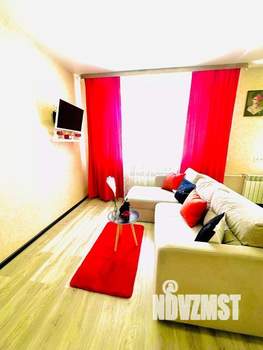 1-к квартира, посуточно, 65м2, 1/1 этаж