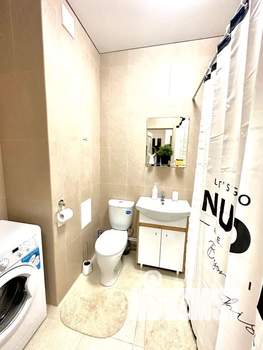 1-к квартира, посуточно, 45м2, 1/25 этаж