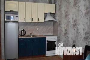 1-к квартира, посуточно, 33м2, 8/23 этаж