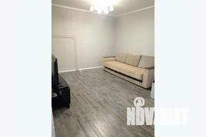 1-к квартира, посуточно, 45м2, 1/25 этаж