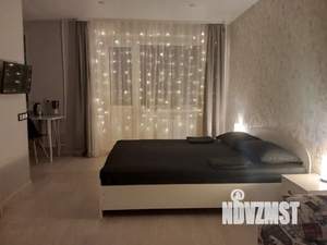 Студия квартира, посуточно, 32м2, 3/5 этаж