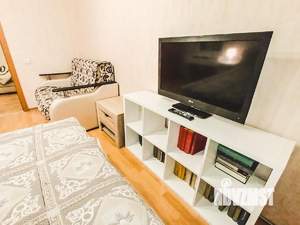 3-к квартира, посуточно, 82м2, 1/1 этаж