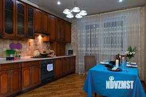 3-к квартира, посуточно, 105м2, 1/1 этаж