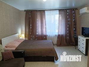 1-к квартира, посуточно, 40м2, 2/10 этаж