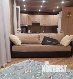 2-к квартира, посуточно, 46м2, 8/10 этаж