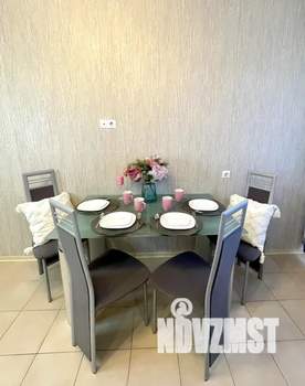 1-к квартира, посуточно, 45м2, 2/17 этаж