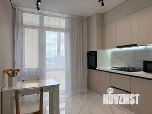 1-к квартира, посуточно, 44м2, 25/25 этаж