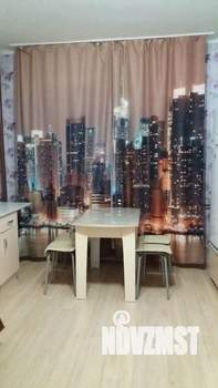 1-к квартира, посуточно, 42м2, 14/21 этаж