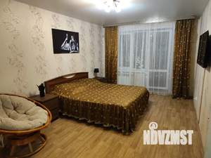 1-к квартира, посуточно, 38м2, 7/10 этаж