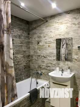 1-к квартира, посуточно, 34м2, 29/32 этаж