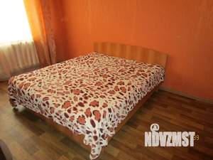 1-к квартира, посуточно, 39м2, 1/5 этаж