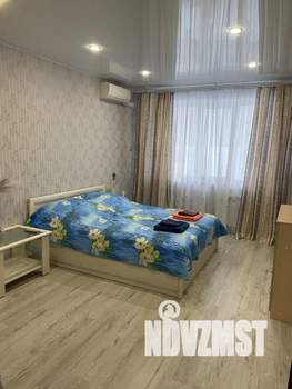 1-к квартира, посуточно, 36м2, 3/6 этаж