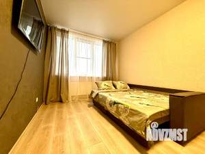 1-к квартира, посуточно, 35м2, 10/24 этаж