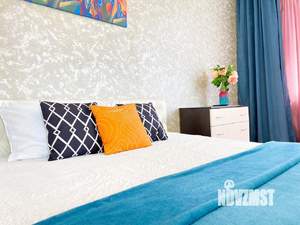 1-к квартира, посуточно, 42м2, 1/1 этаж