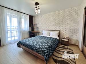 2-к квартира, посуточно, 72м2, 18/25 этаж