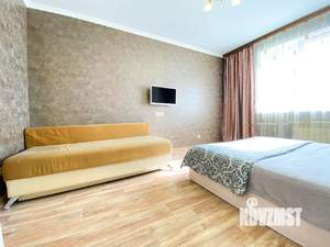 2-к квартира, посуточно, 55м2, 1/1 этаж