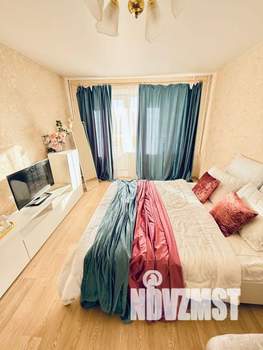 1-к квартира, посуточно, 35м2, 2/9 этаж