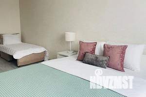 1-к квартира, посуточно, 33м2, 8/15 этаж