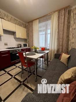 1-к квартира, посуточно, 43м2, 11/12 этаж