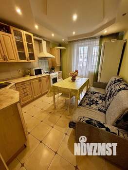 2-к квартира, посуточно, 76м2, 1/1 этаж