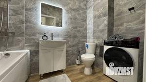 1-к квартира, посуточно, 42м2, 17/25 этаж