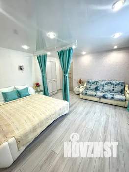 1-к квартира, посуточно, 52м2, 4/10 этаж